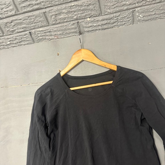 Lululemon Tops - Lululemon Womens Black Long Sleeve Scoop Neck Activewear Top Raglan Sleeves
